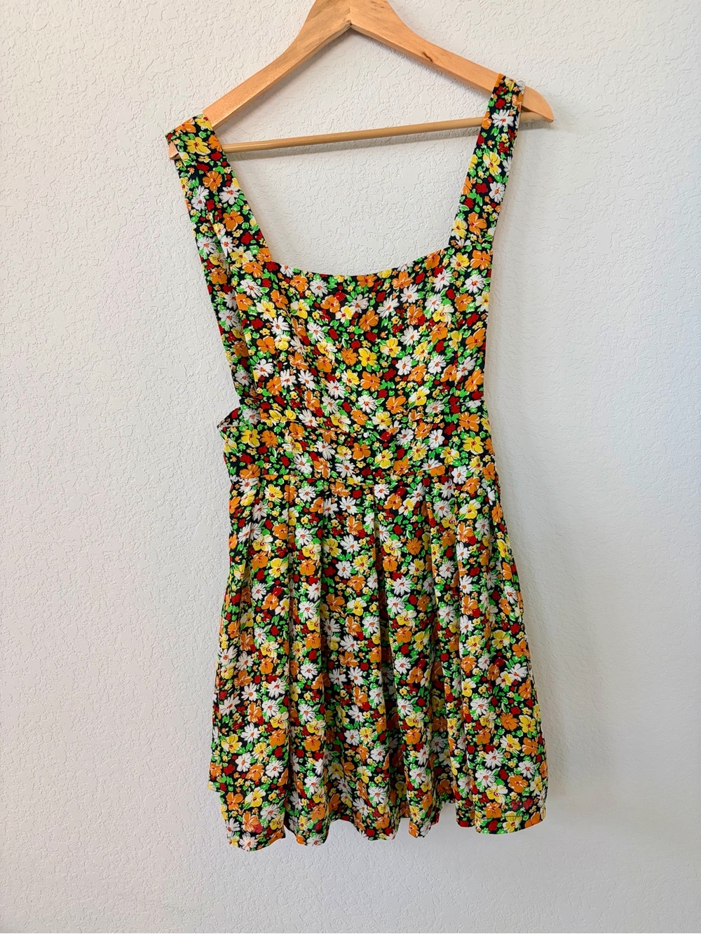 Forever 21 Black Floral Print Jumper-Style Minidress